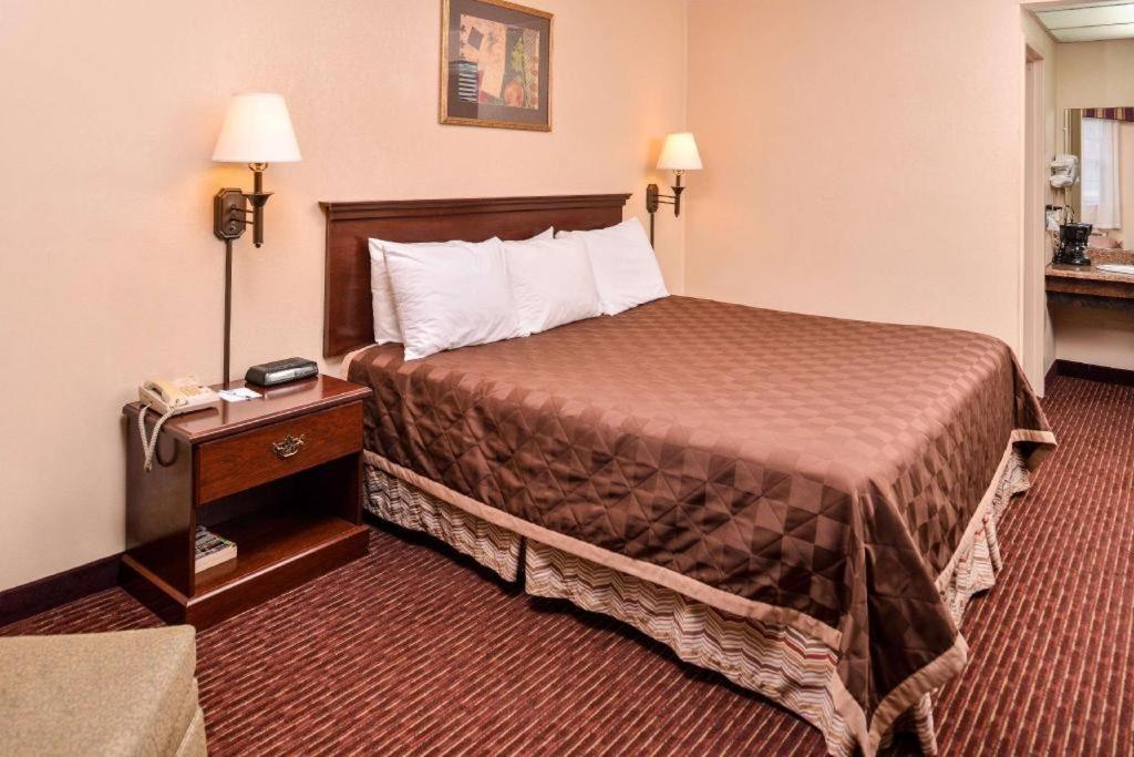 Americas Best Value Inn Alliance Εξωτερικό φωτογραφία