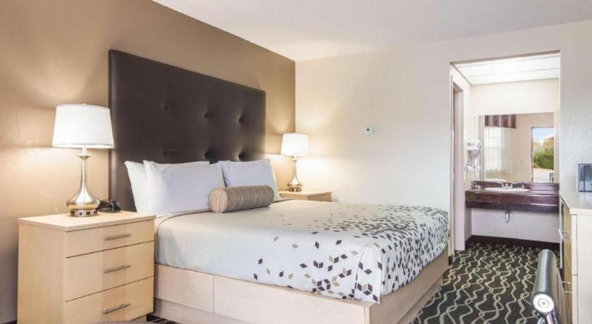 Americas Best Value Inn Alliance Εξωτερικό φωτογραφία